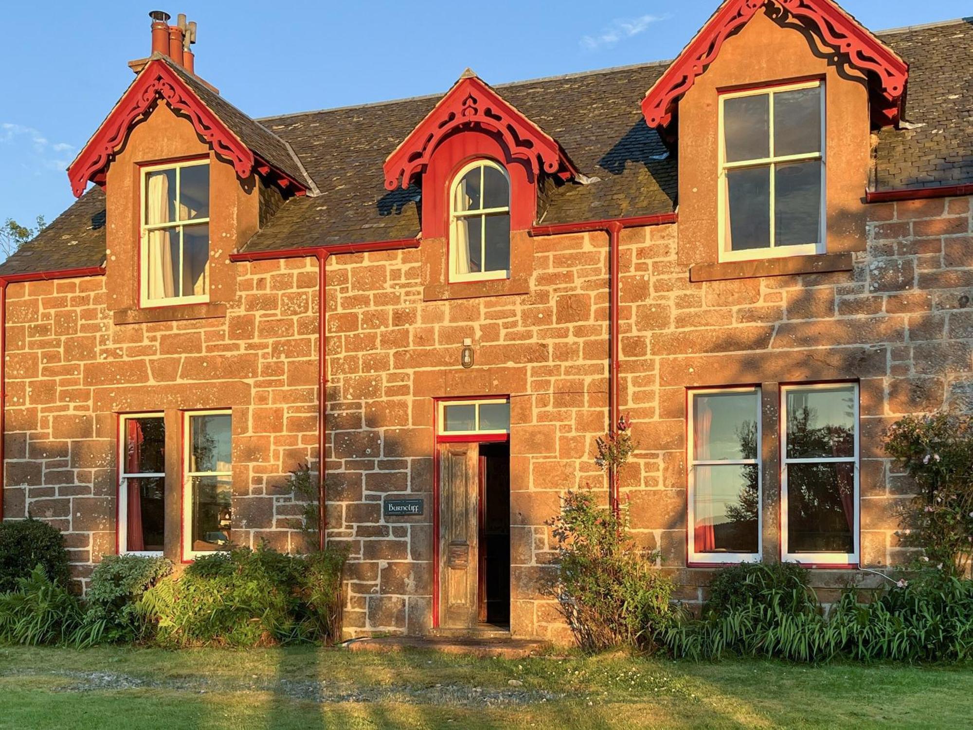 Burncliff Villa Blackwaterfoot Екстериор снимка